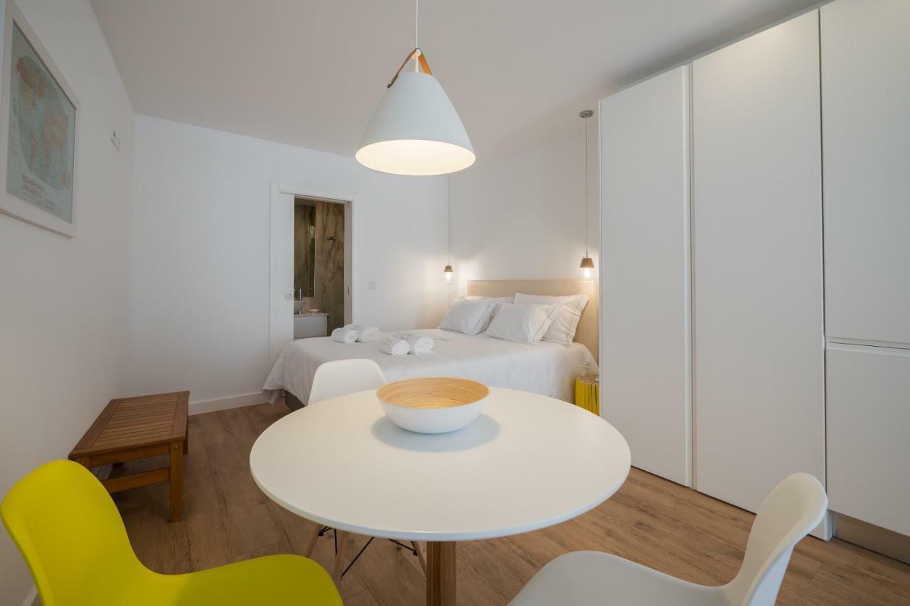 Castle Terrace Exclusive Apartment - Home By The Castle Apartment Lisbona Esterno foto