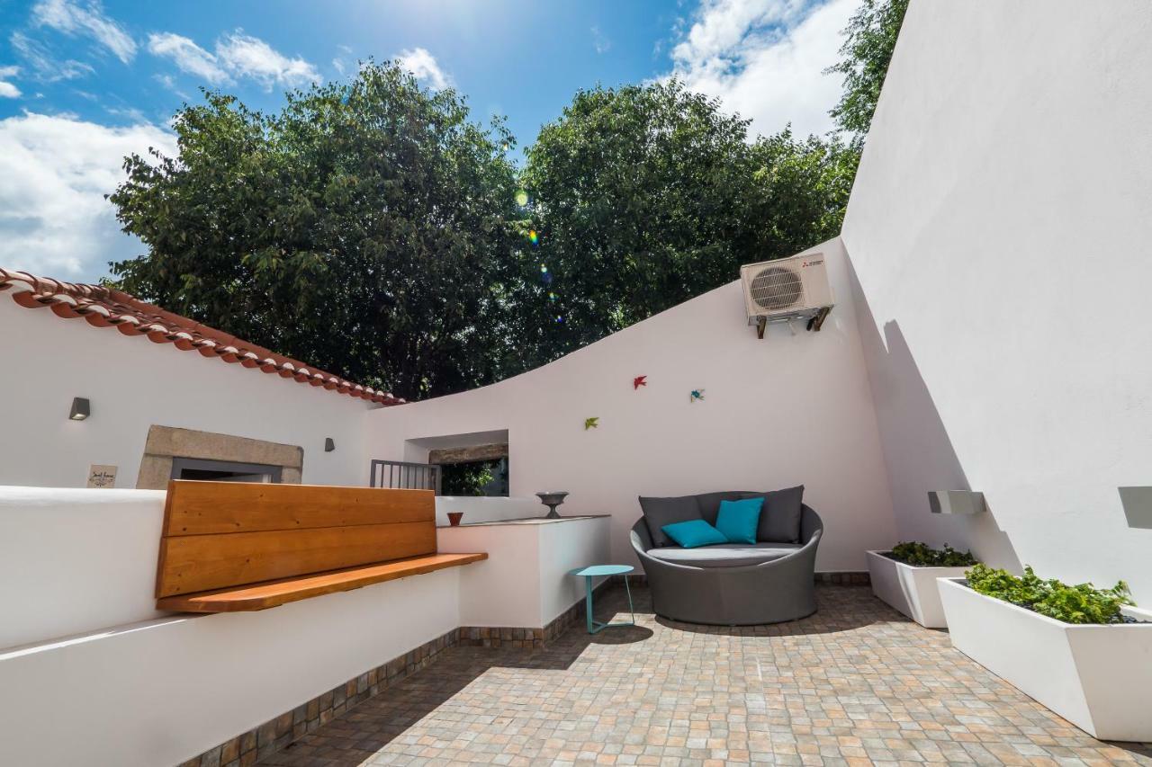 Castle Terrace Exclusive Apartment - Home By The Castle Apartment Lisbona Esterno foto